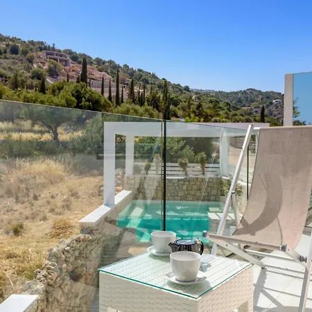 别墅 Dion Retreat By *